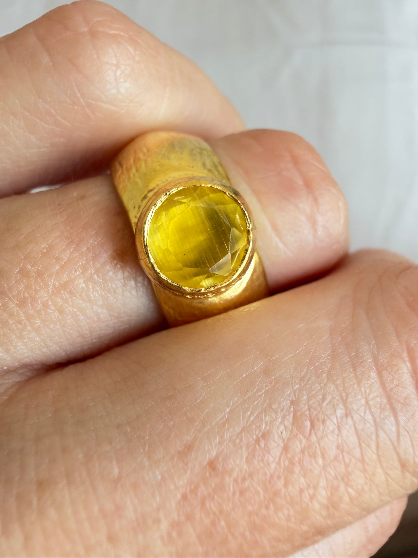Anello Faeze