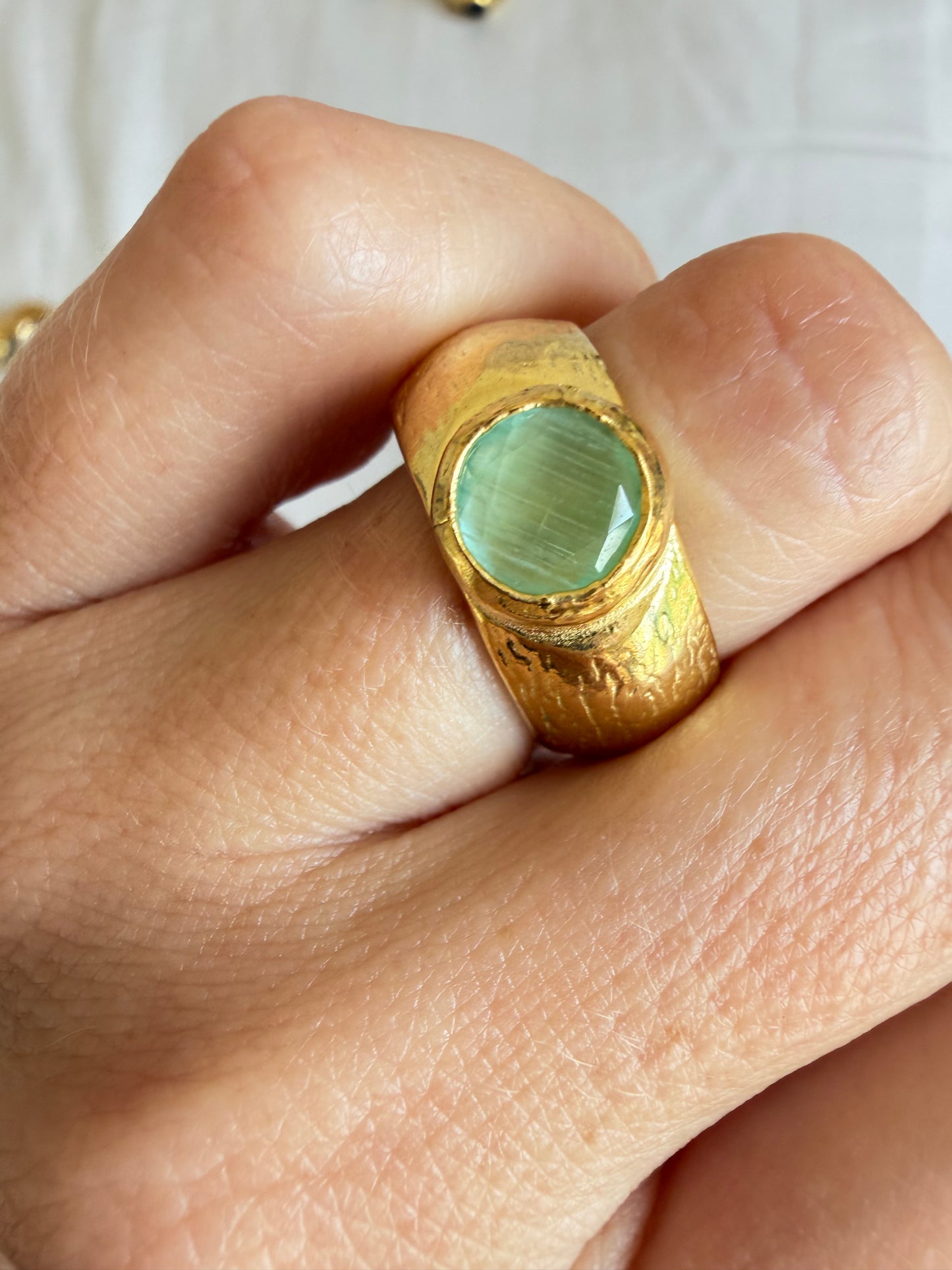 Anello Faeze