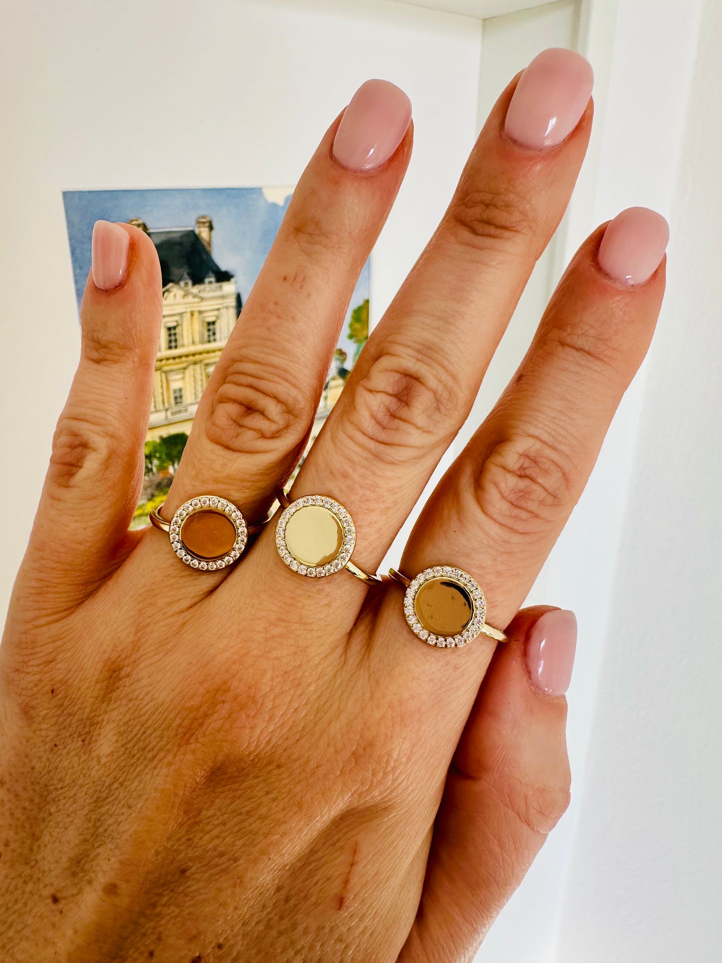 Anello Circle